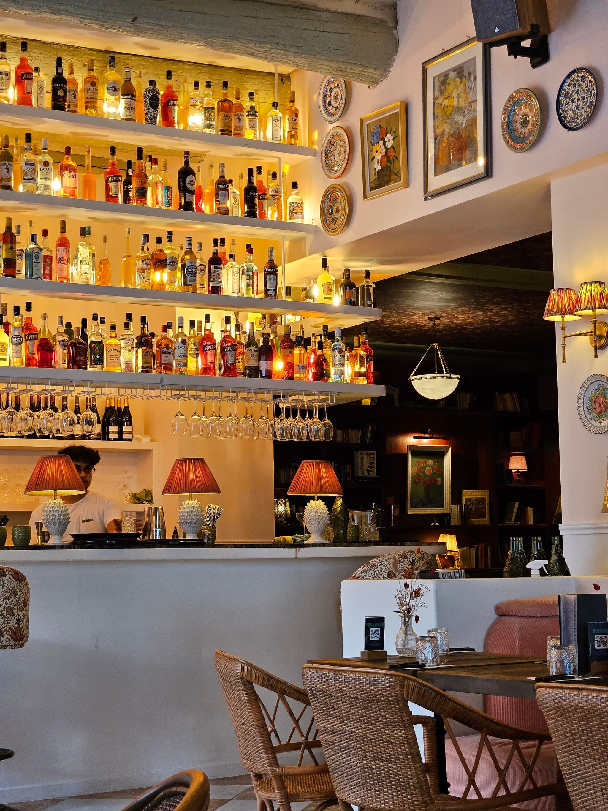 salle et bar restaurant Tigermilk