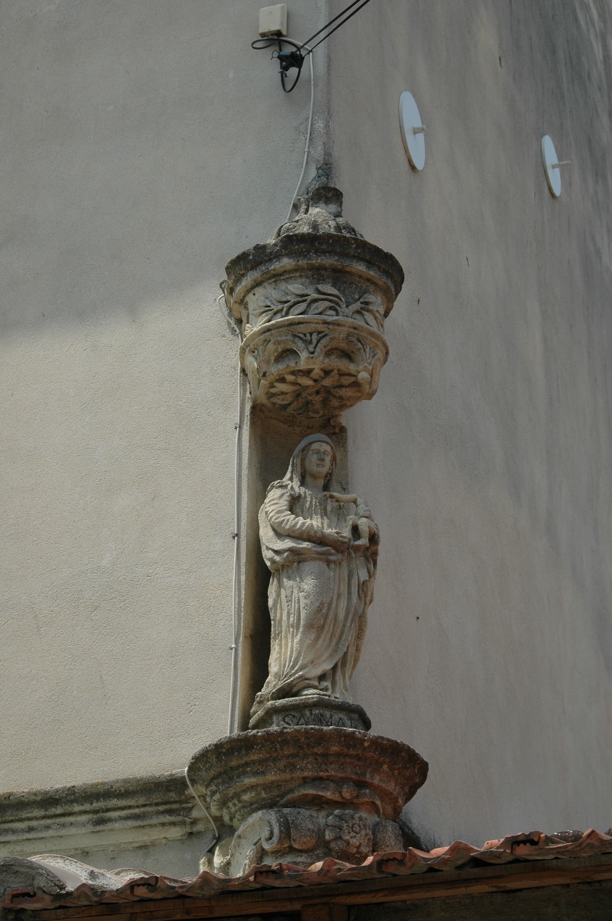 Niches urbaines de Maillane