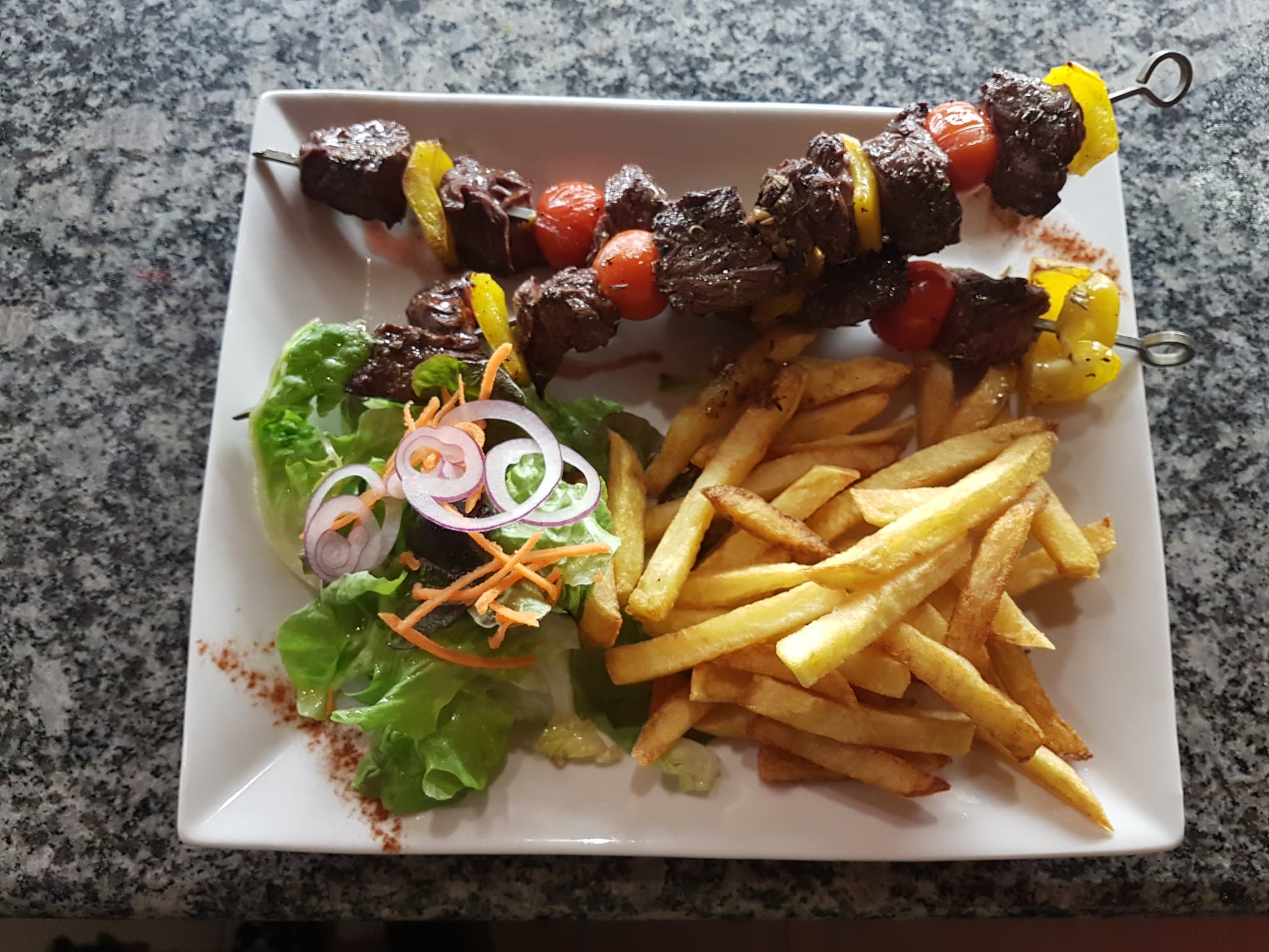 VIANDE AU FEU DE BOIS