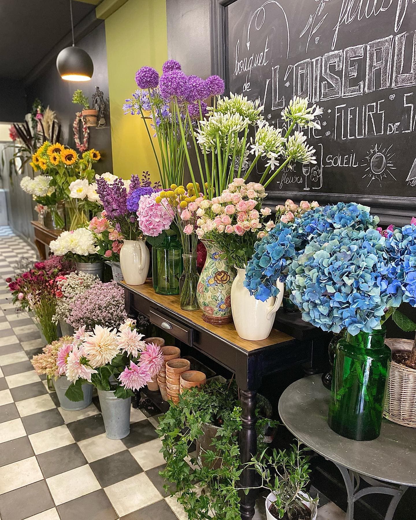 L'oiseau fleuriste