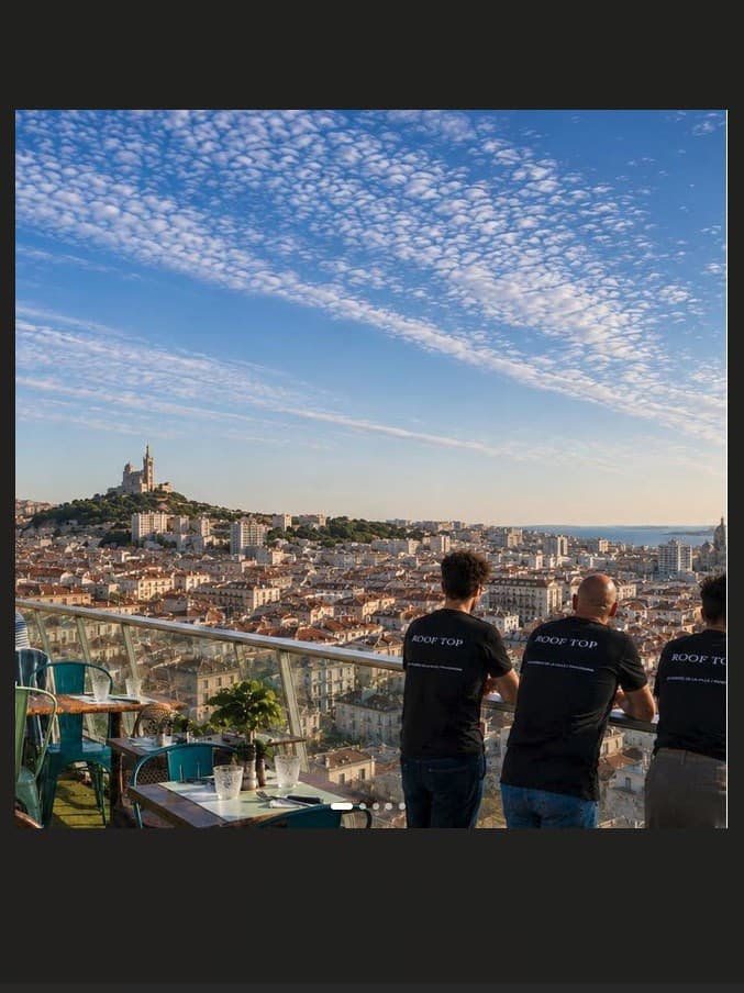 Le 180° Sky Rooftop_Marseille