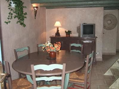 13T1038201_3_WEB.jpg