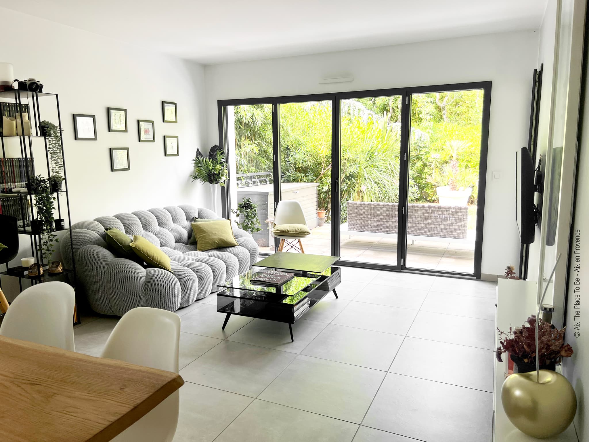 Séjour vue jardin