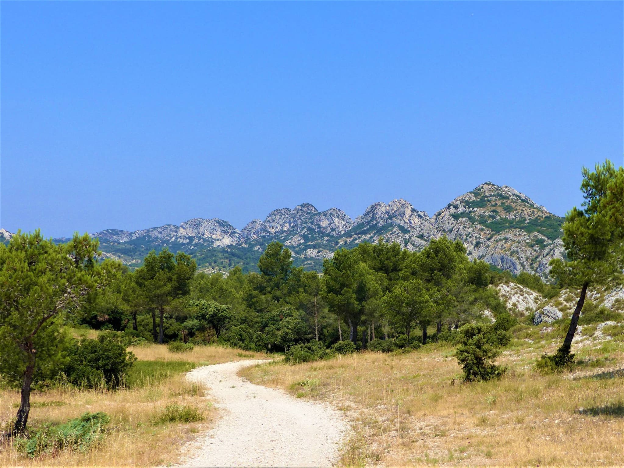 EYGALIÈRES - Petit et Gros Calans