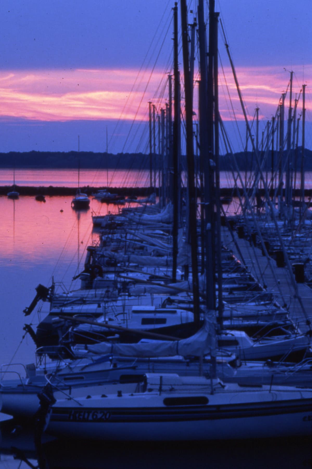 Coucher de soleil sur le port.JPEG