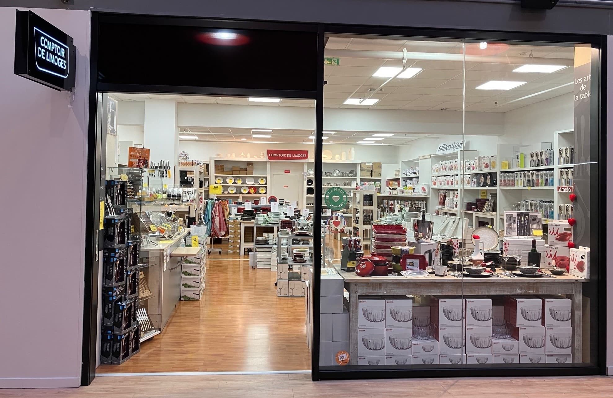 COMPTOIR DE LIMOGE.jpg