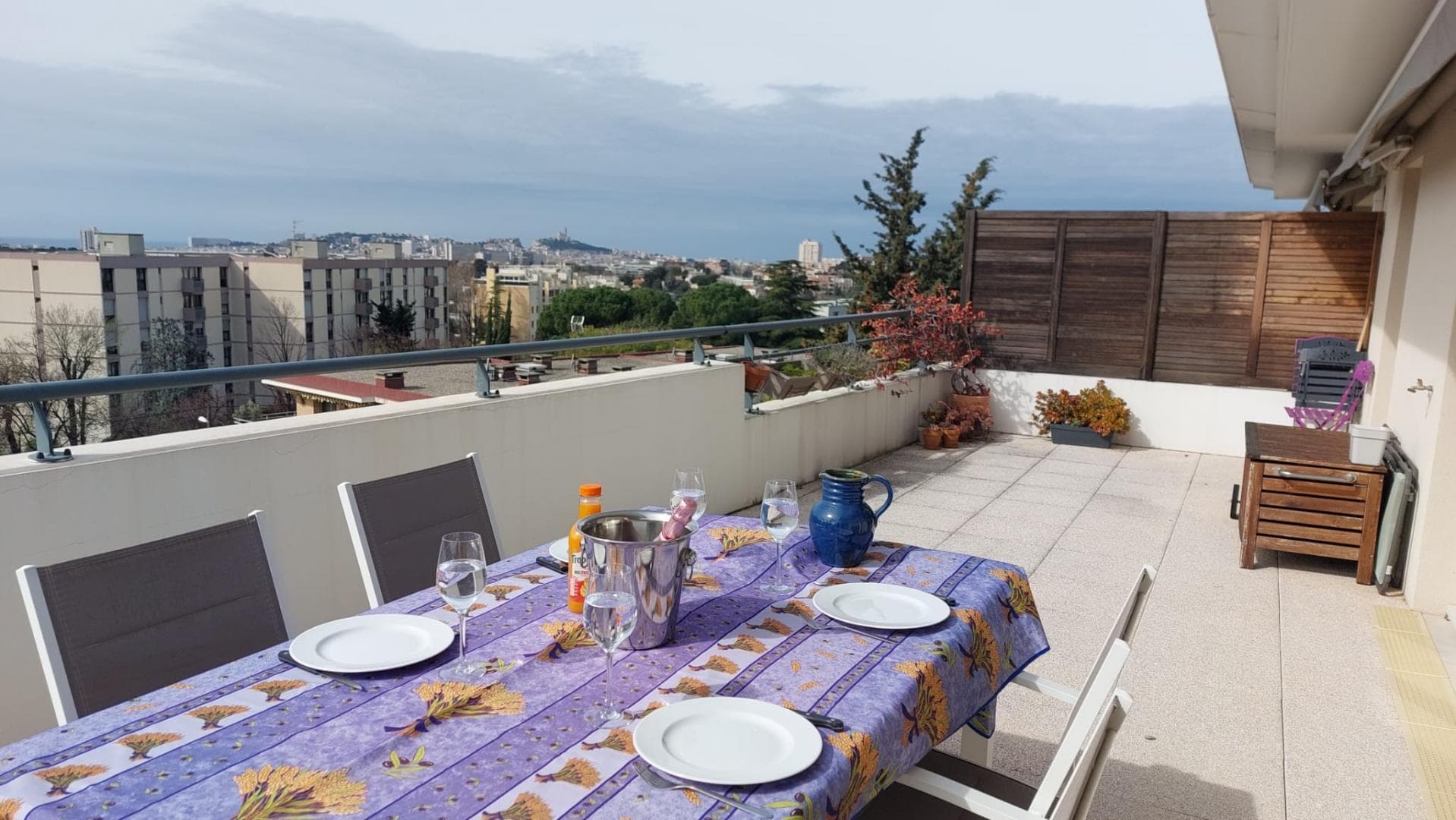 Terrasse Massilia