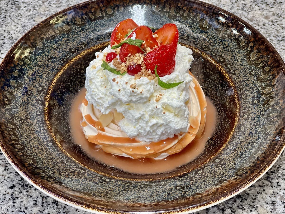 Les Délices de C Line B pavlova