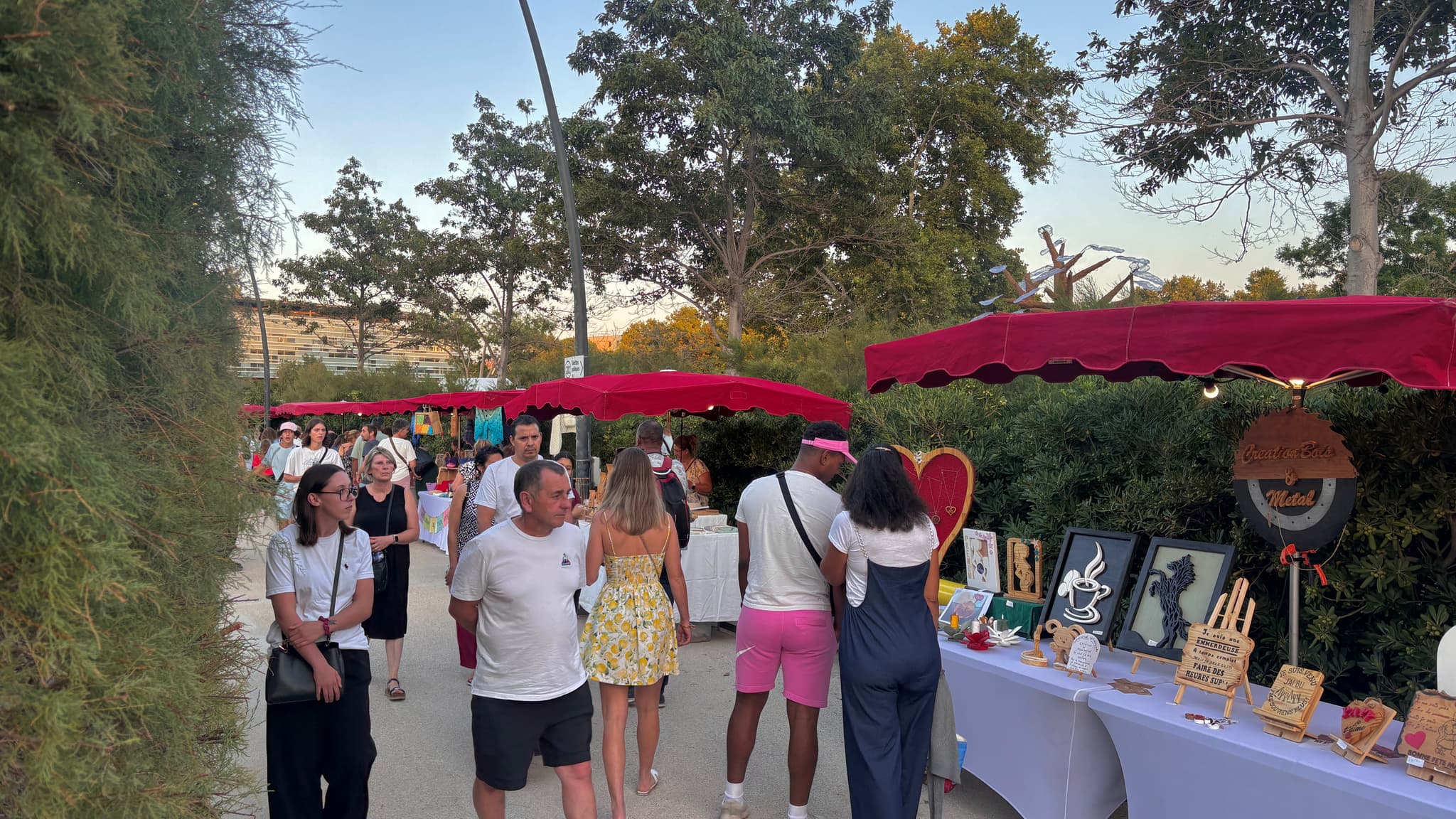 Marché nocturne des créateurs_Istres
