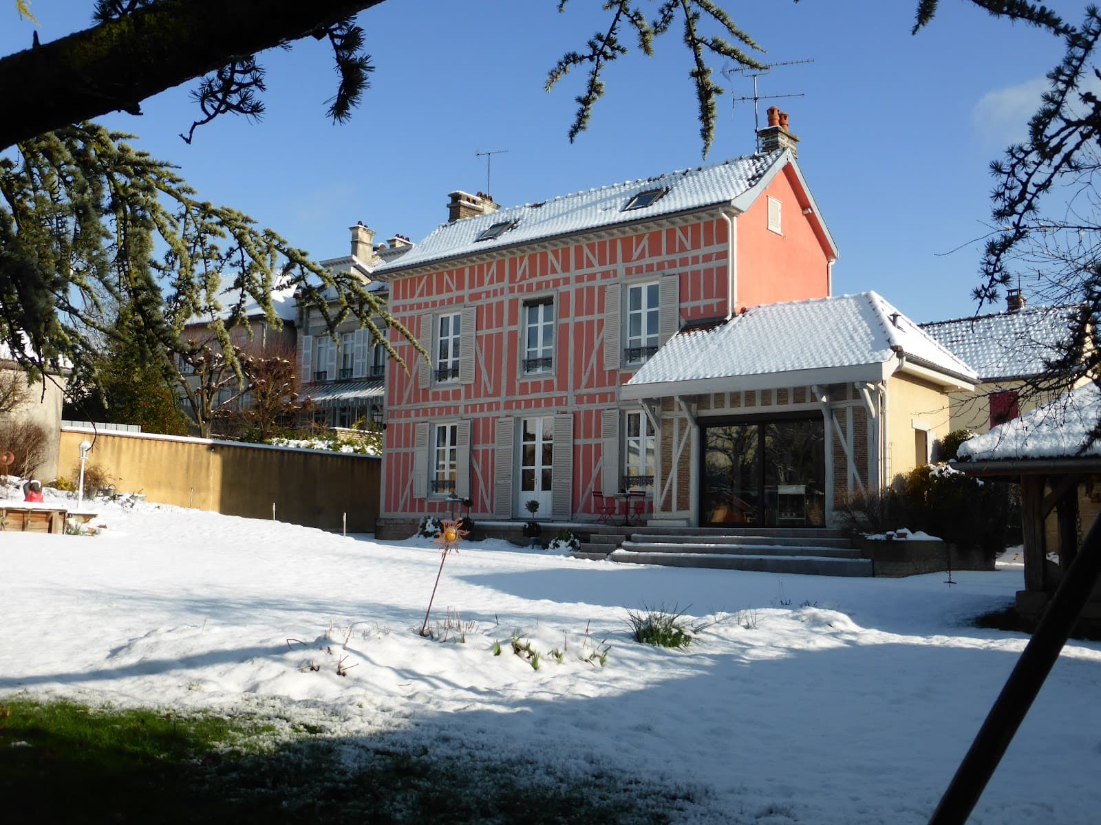 vue générale sous la neige