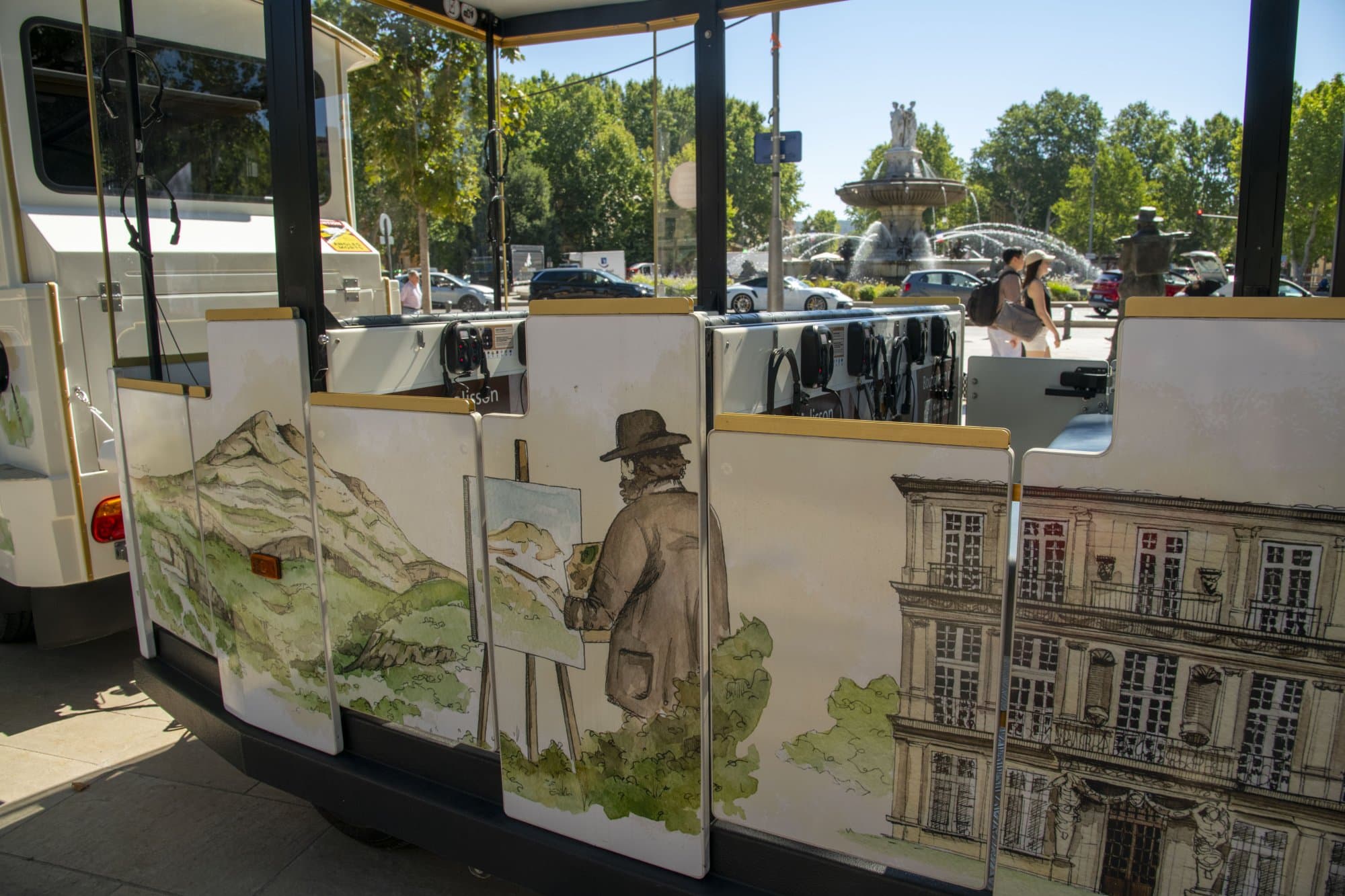 Train touristique électrique d'Aix-en-Provence - by FRANCE Voguette