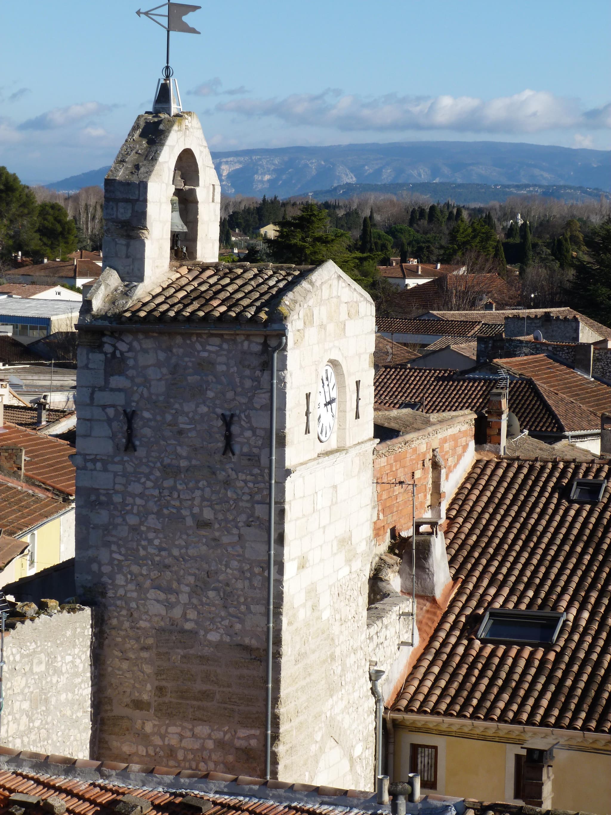 Porte des Moulins ou Porte de l'Horloge_Noves
