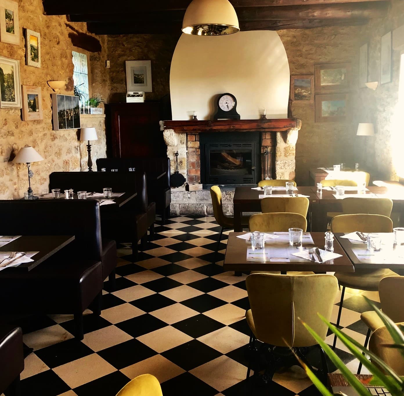Le Repaire salle