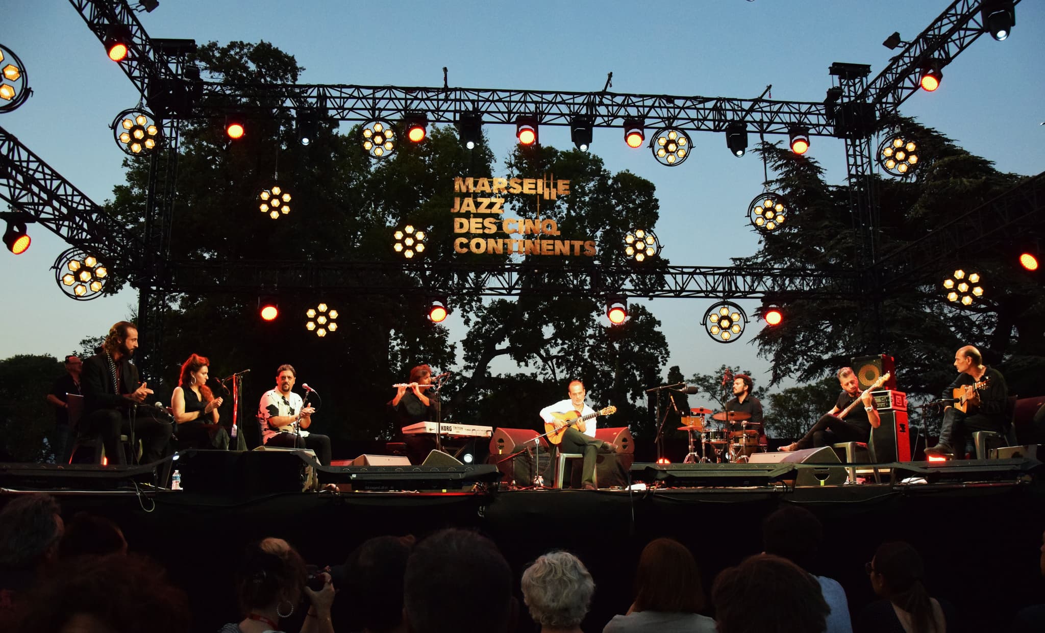 DUSHOW