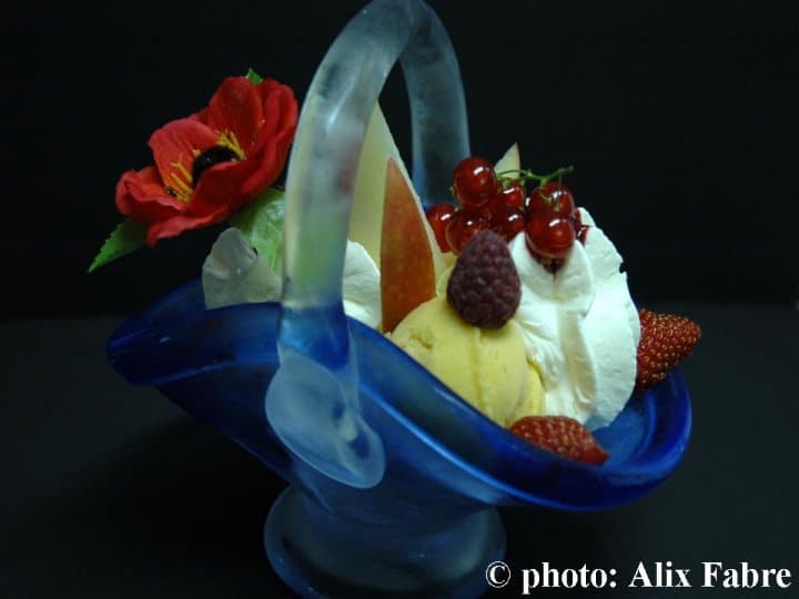 Glace