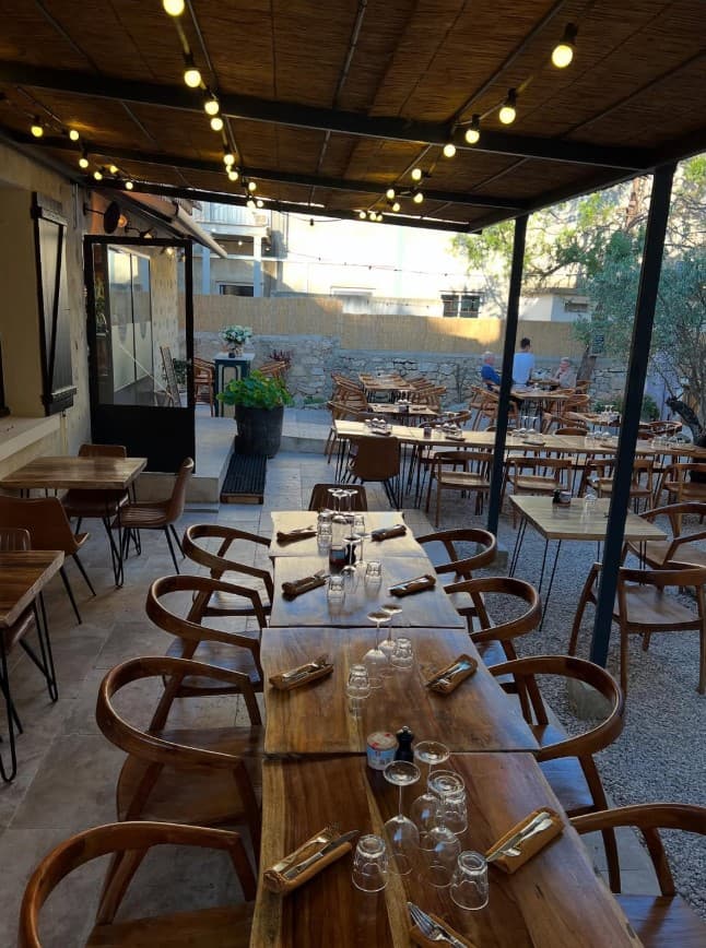 Bistrot Jaja_Maussane-les-Alpilles