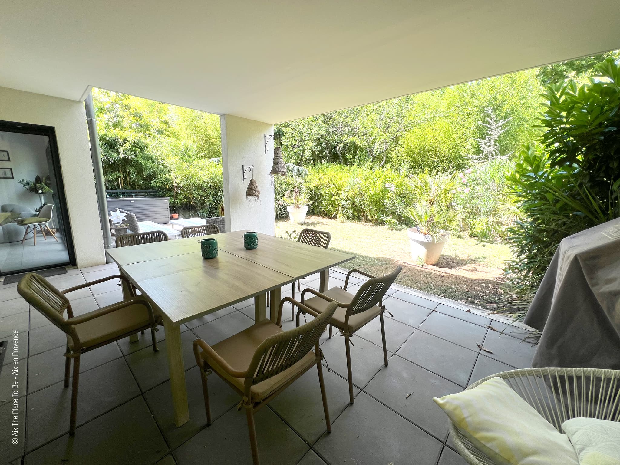 Terrasse couverte
