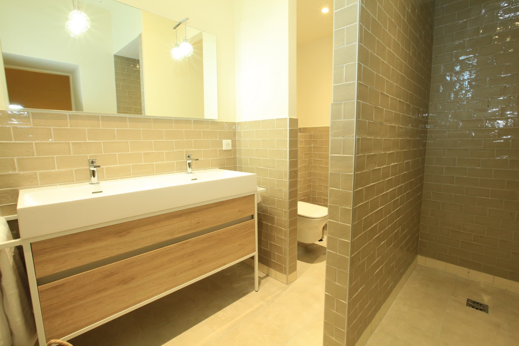 Les Ormes en Provence Salle de bain