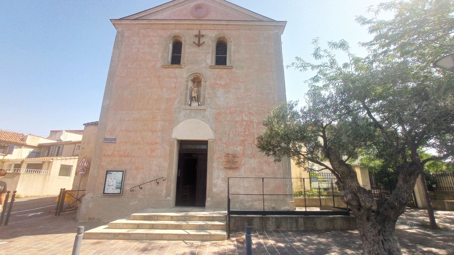 Eglise Saint-Jean Baptiste de La Couronne_Martigues
