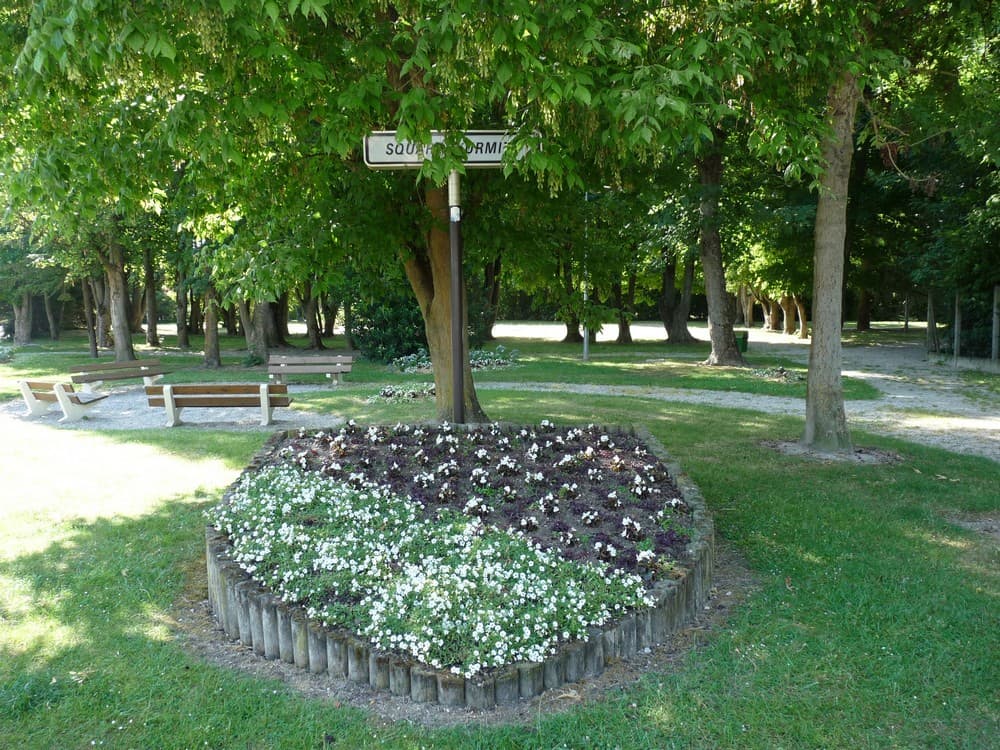 Le square d'Urmitz.JPG