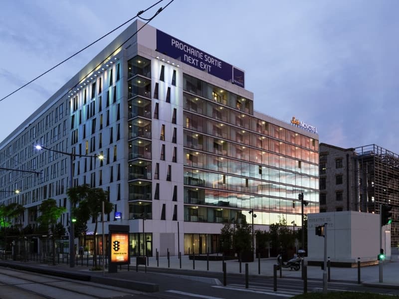 Novotel Suites Marseille Centre Euromed .jpg
