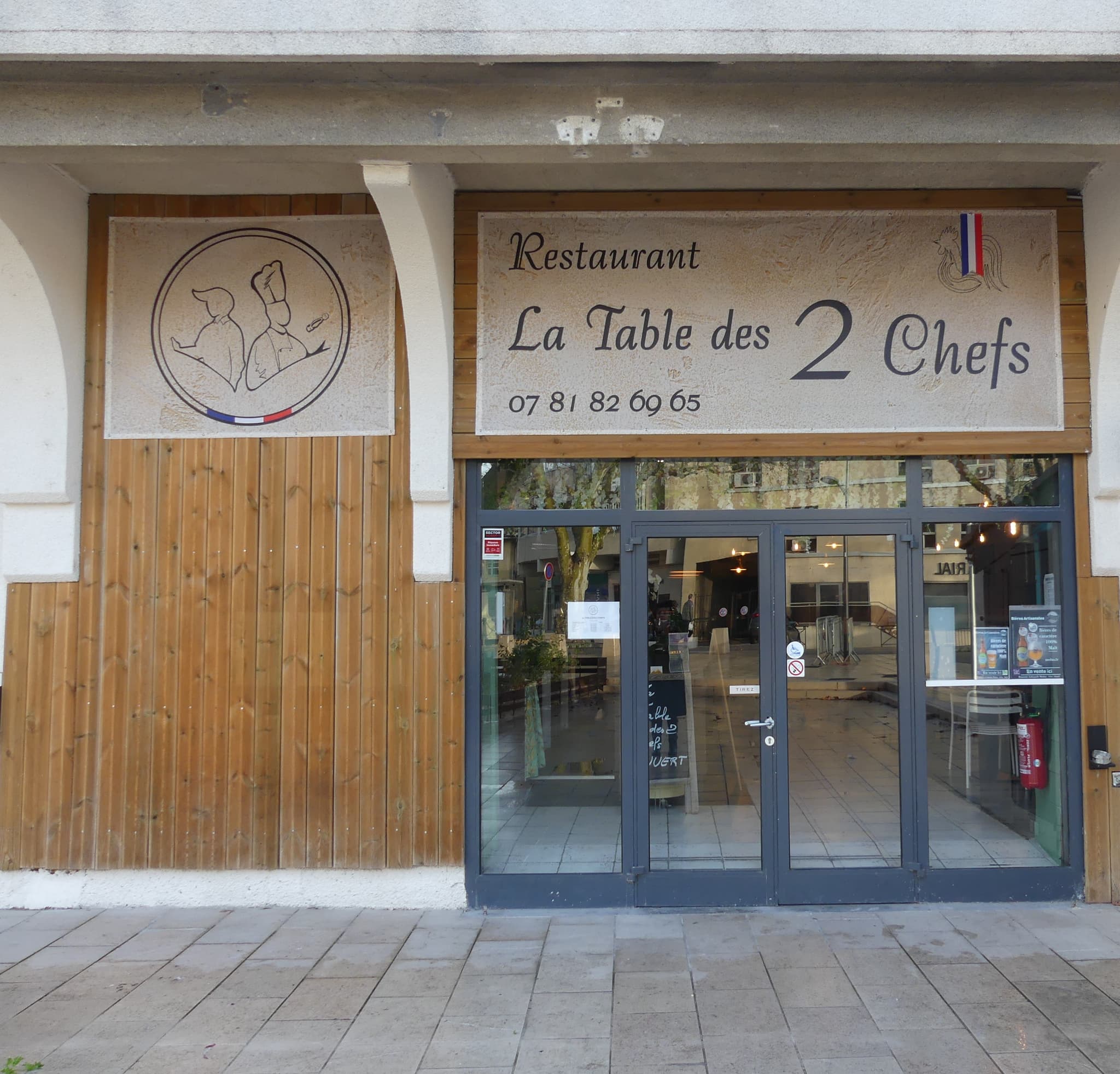 La table des 2 Chefs
