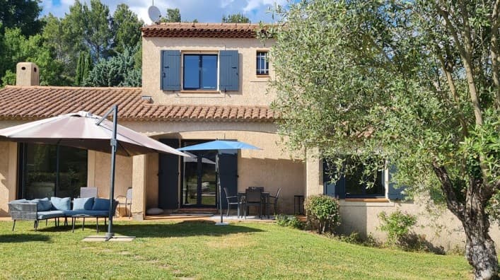 VILLA AVEC PISCINE ET CLIMATISATION PROCHE AIX EN PROVENCE_Fuveau