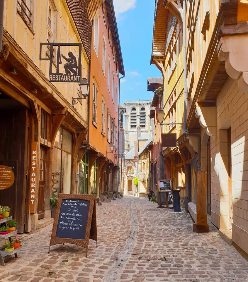 Ruelle des chats retouche © A. LALLEMAND (25).jpg