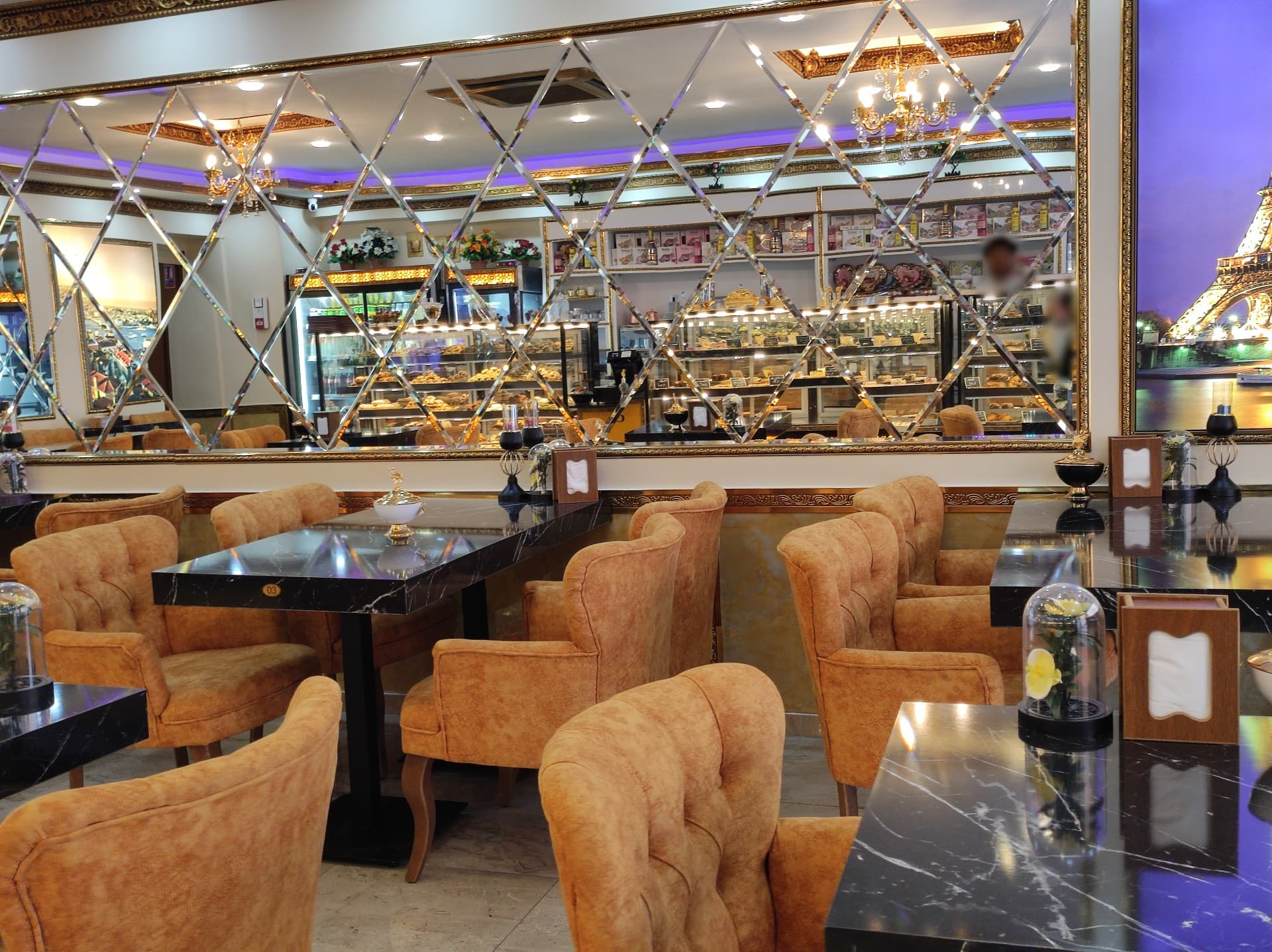 Royal patisserie