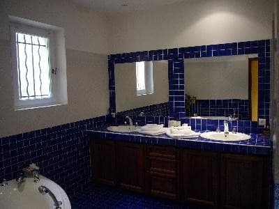 13CH000306_3_WEB.jpg