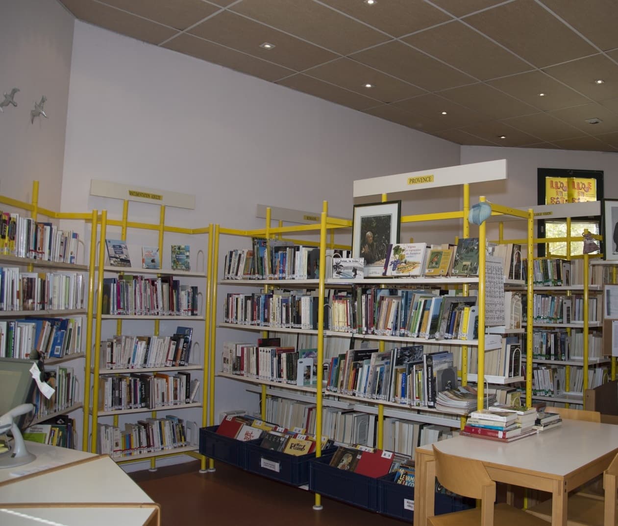 Bibliothèque Marie Mauron