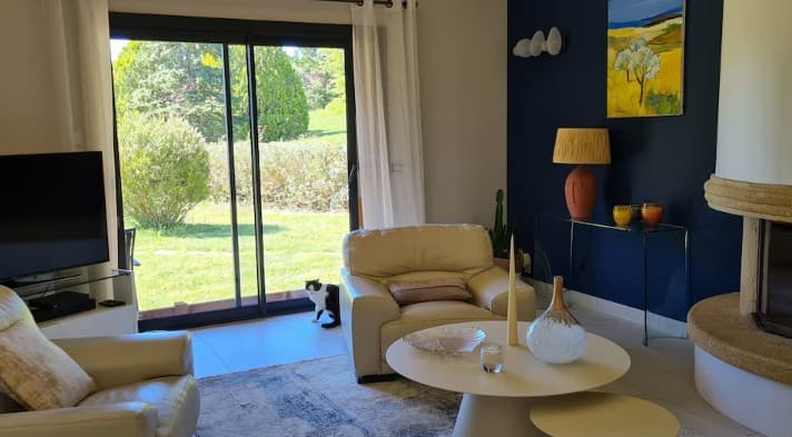 VILLA AVEC PISCINE ET CLIMATISATION PROCHE AIX EN PROVENCE_Fuveau