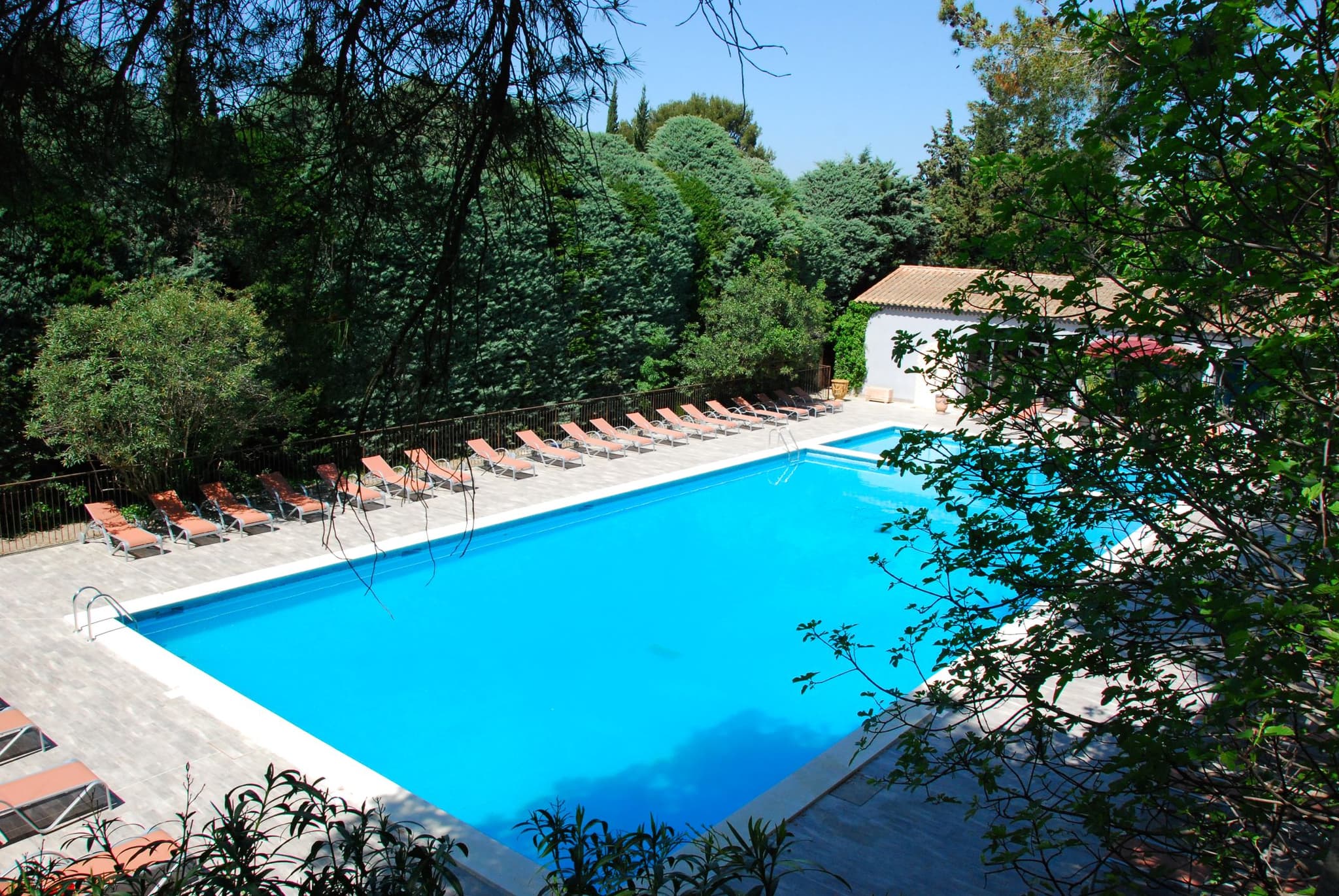 Hôtel Les Mazets des Roches