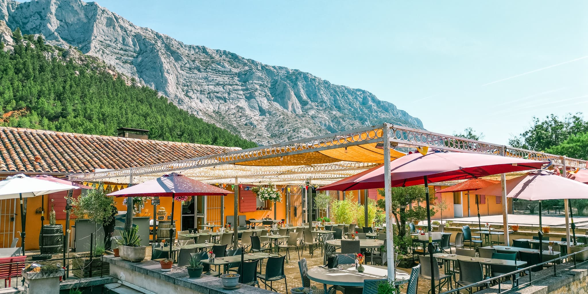 Restaurant Maison Sainte-Victoire_Saint-Antonin-sur-Bayon