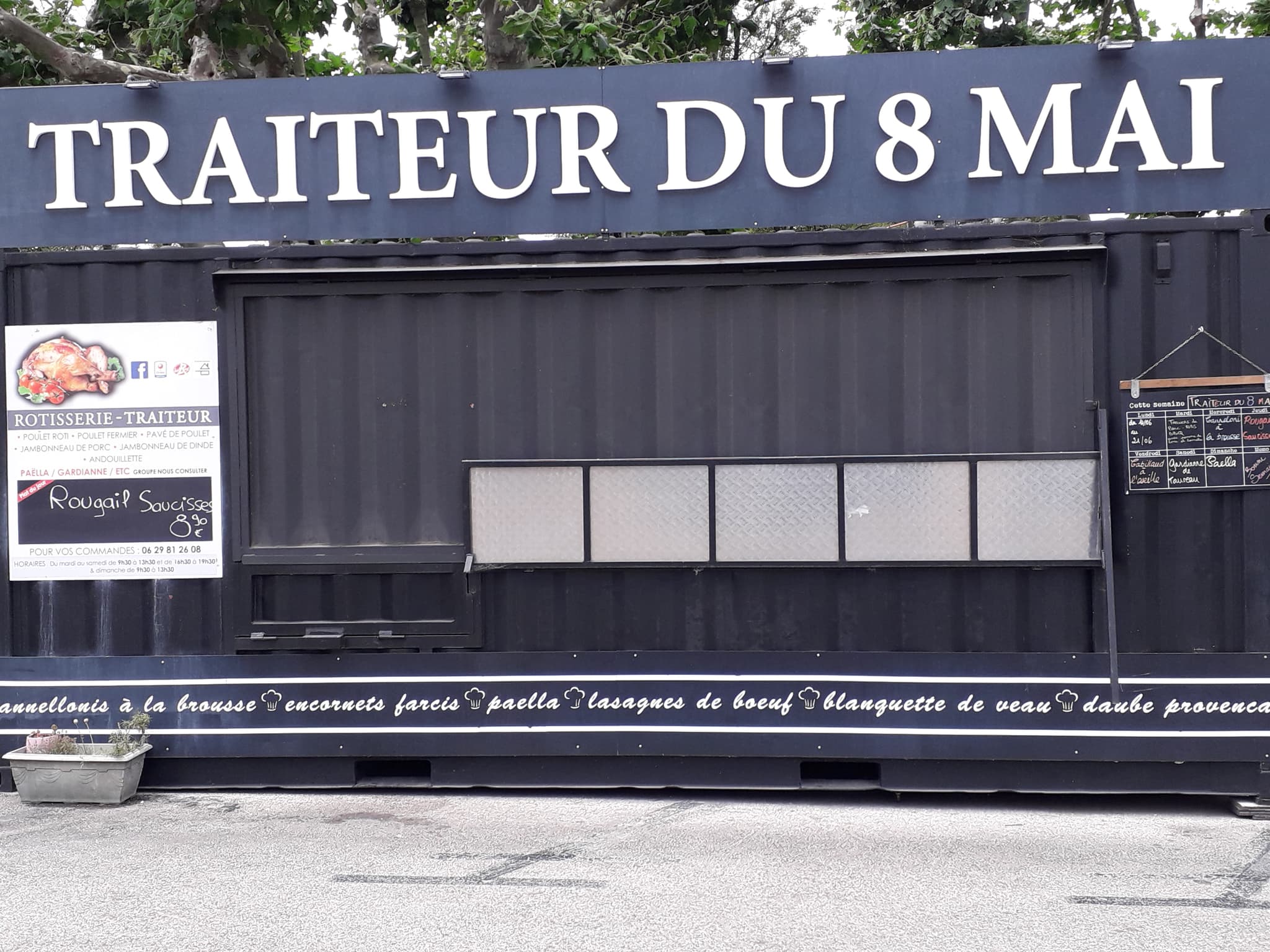 Traiteur et rôtisserie du 8 mai
