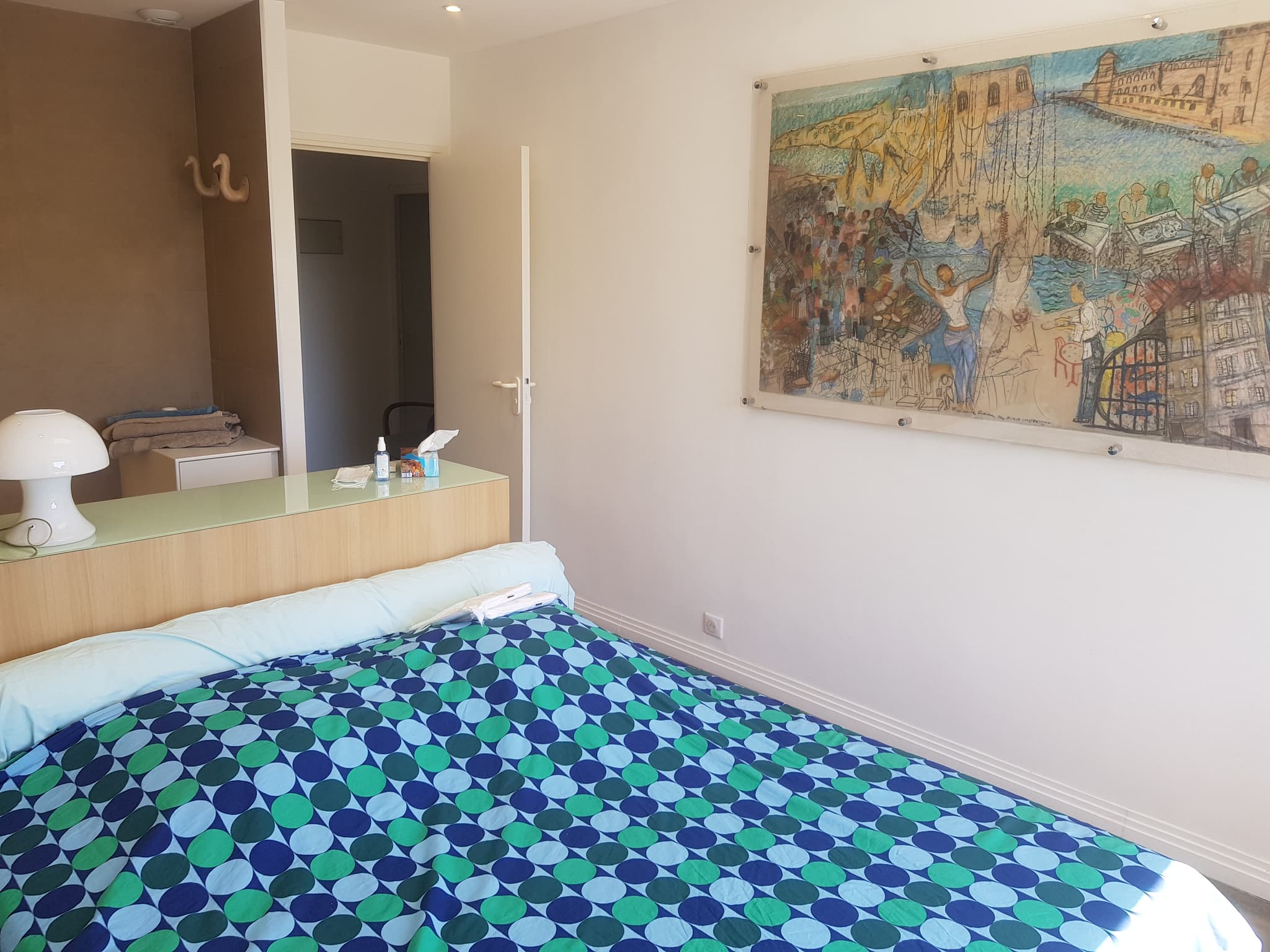 Chambre Blanche du Palais Lumière