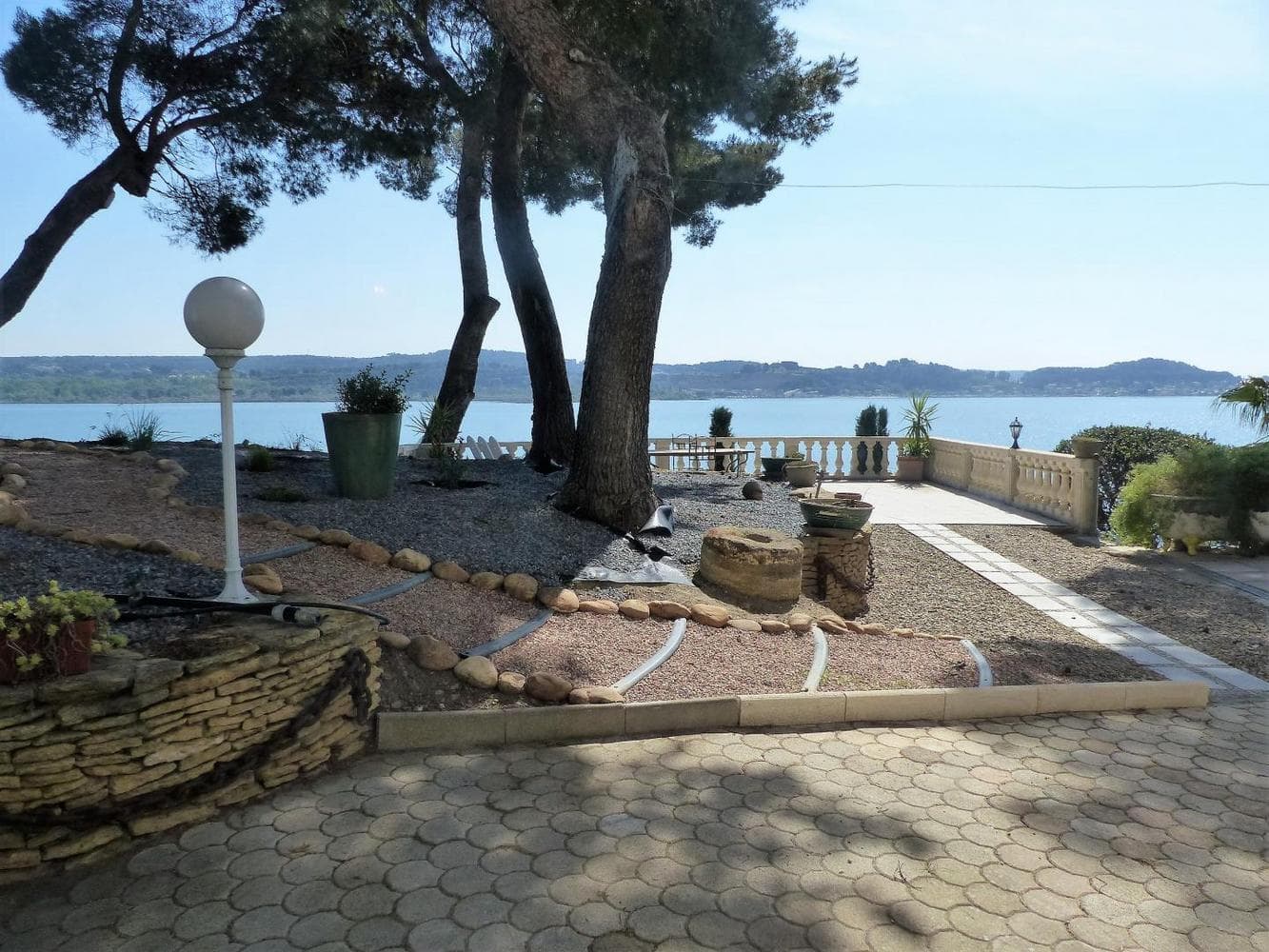 Au Bord de l'Etang - Villa Jeanne