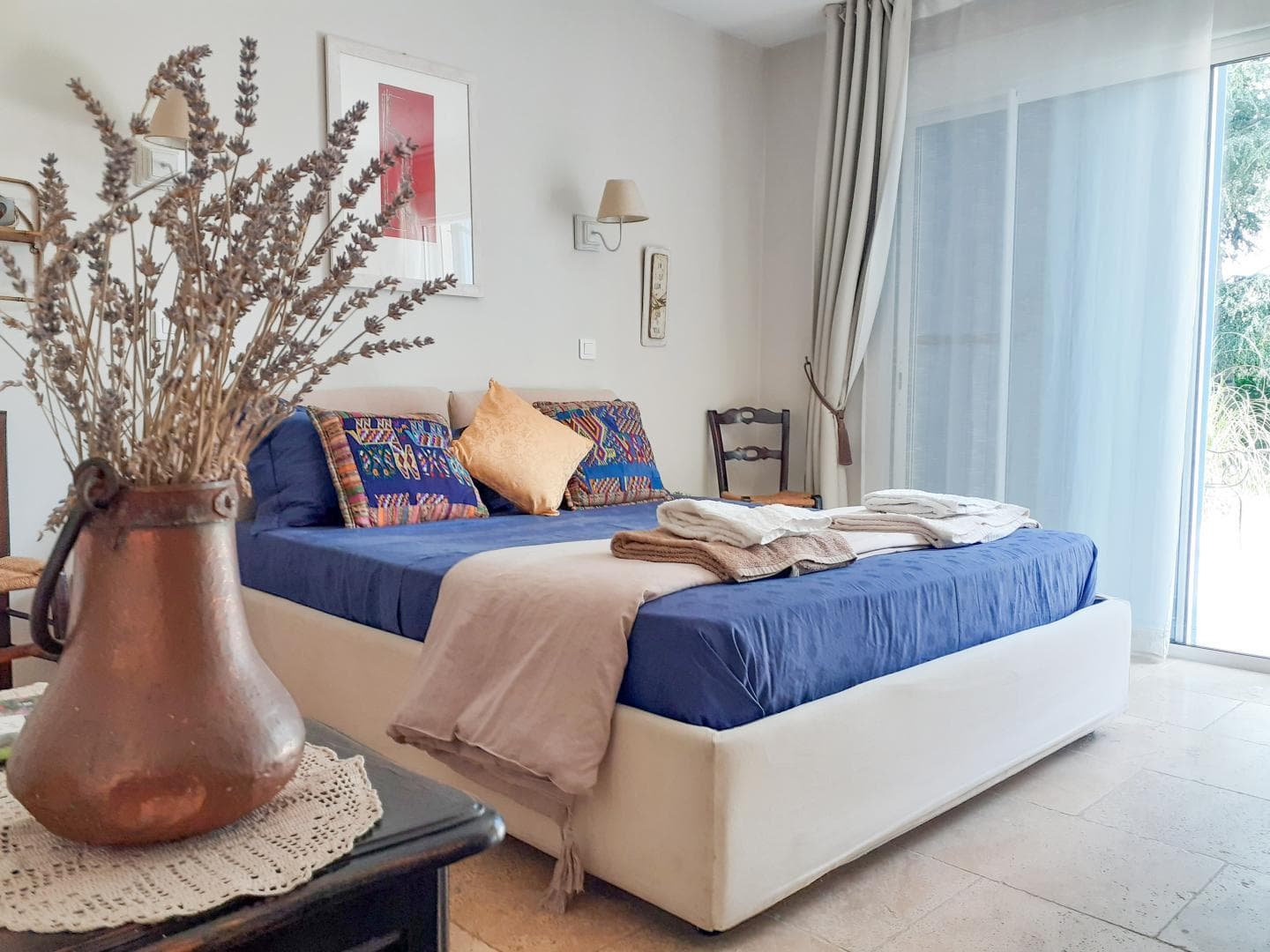 Vintage Provence - La Chambre Lumière