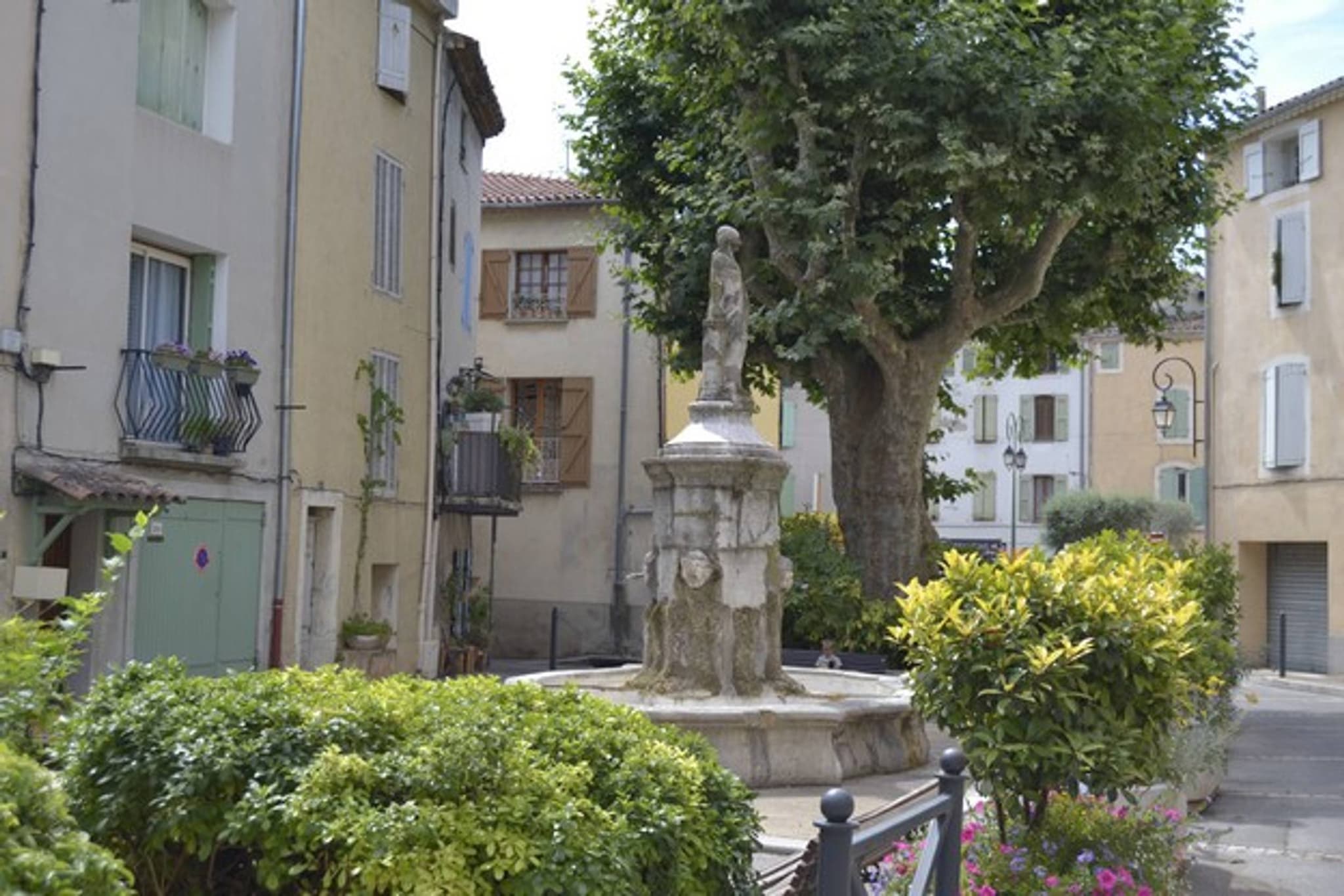 AURIOL - À la découverte du village