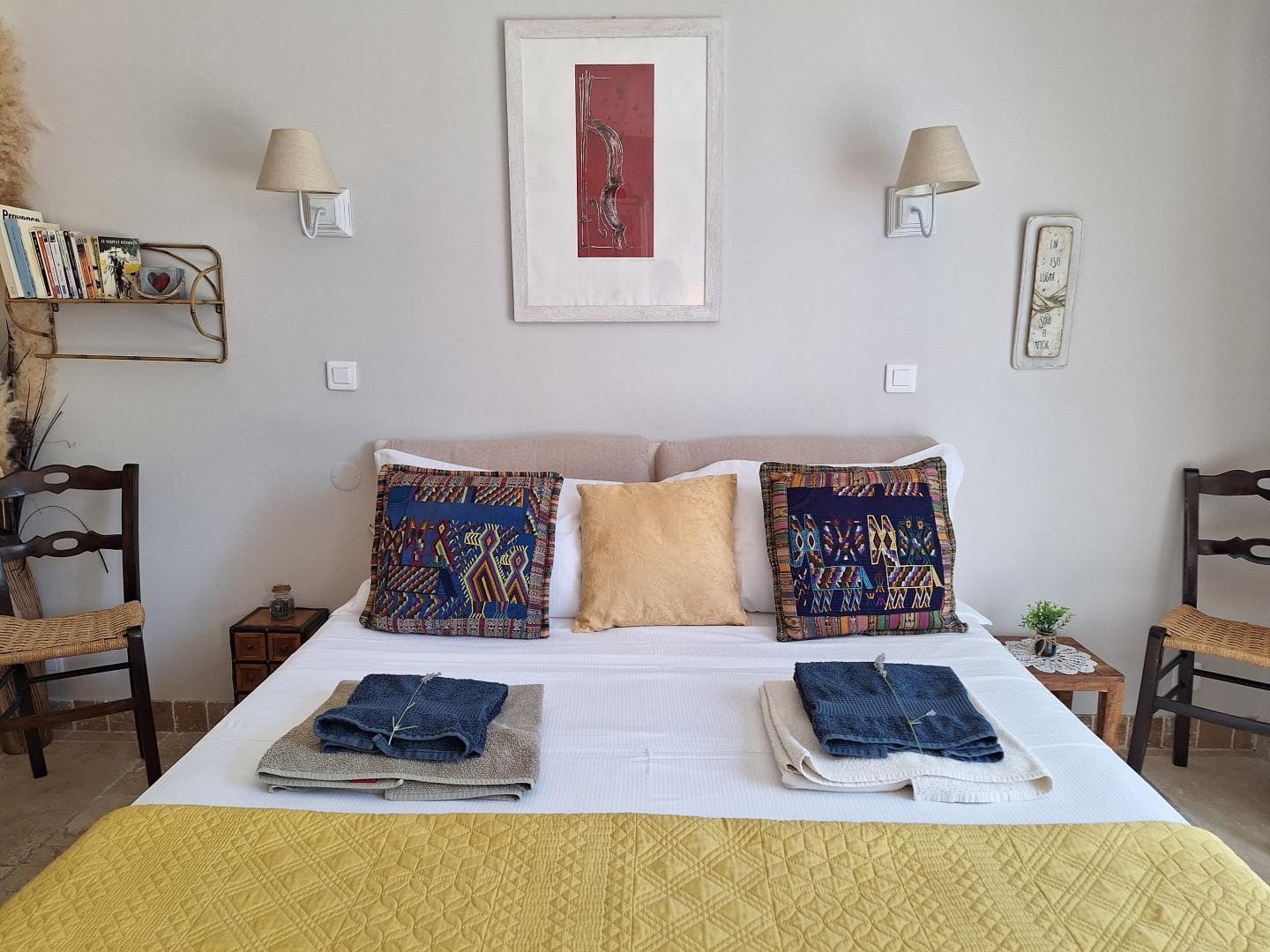 Vintage Provence - La Chambre Lumière