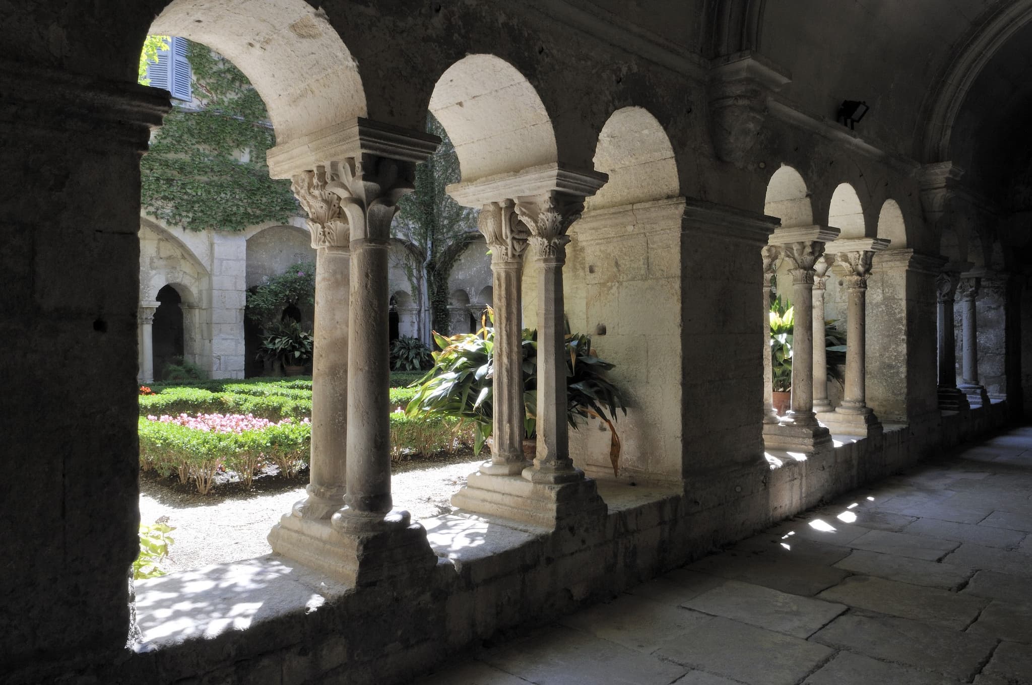 Cloître Saint Paul de Mausole, Centre culturel et touristique Van Gogh