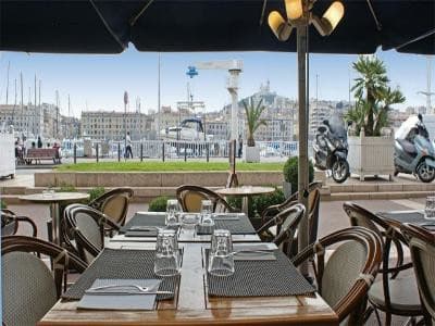 Restaurant Chez Roger Marseille.jpg
