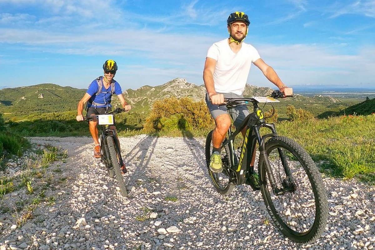 Panorama_des_alpilles-VTT-AE