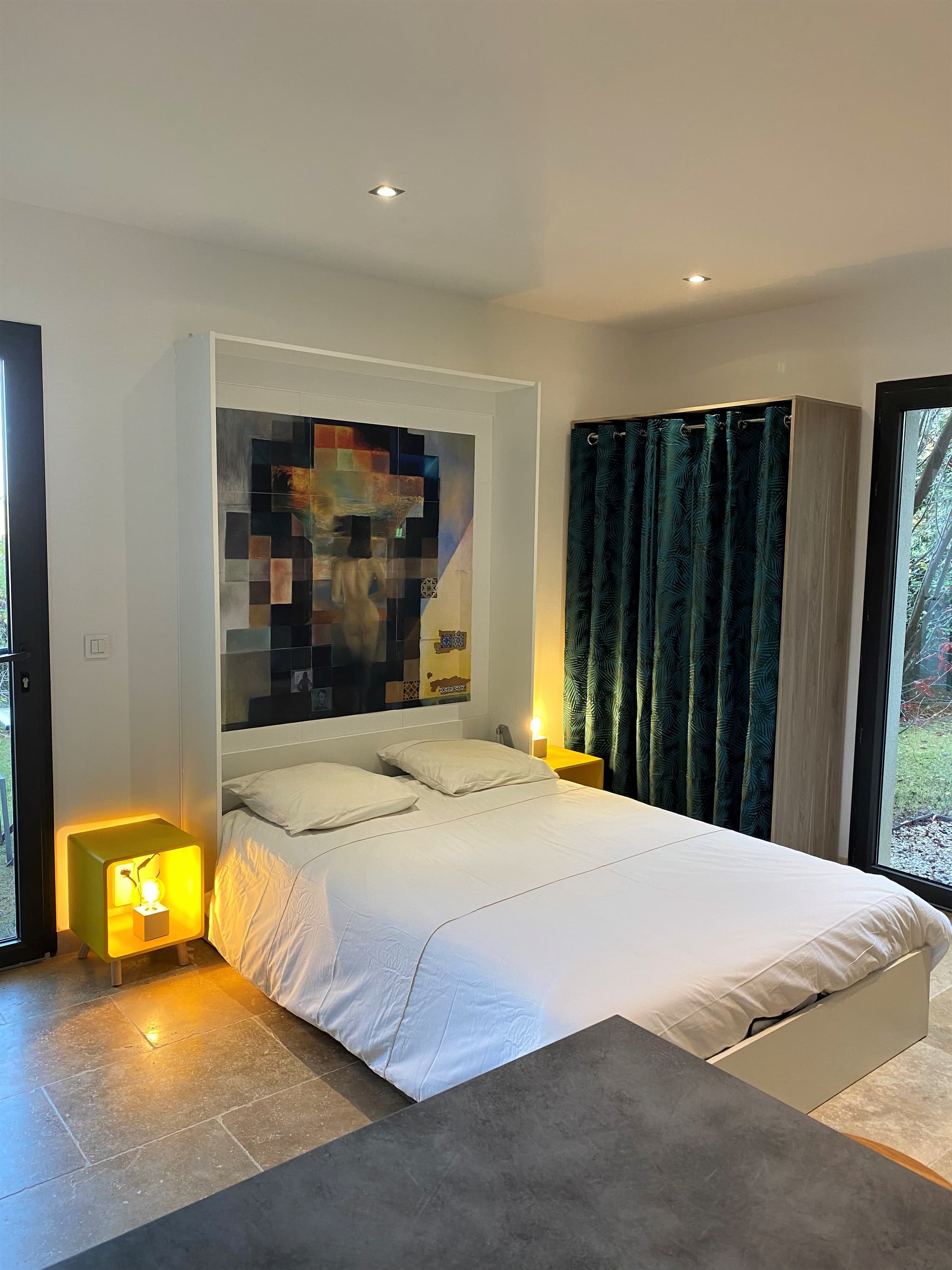 Espace de vie. Lit escamotable