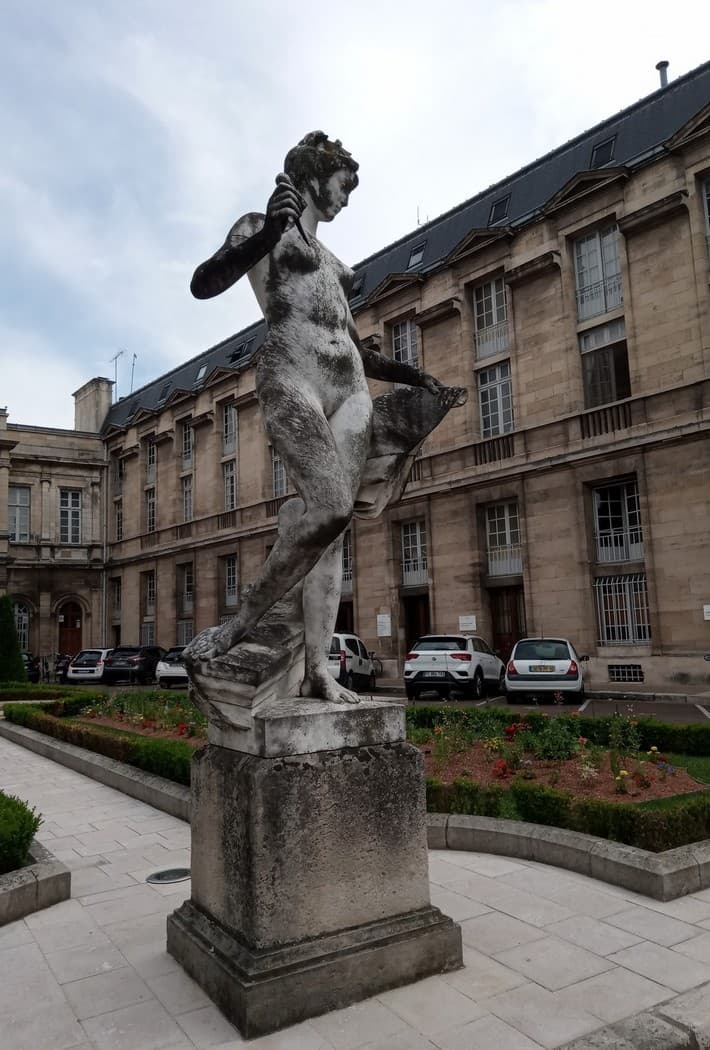 L'architecture - Cours HDV (1).jpg