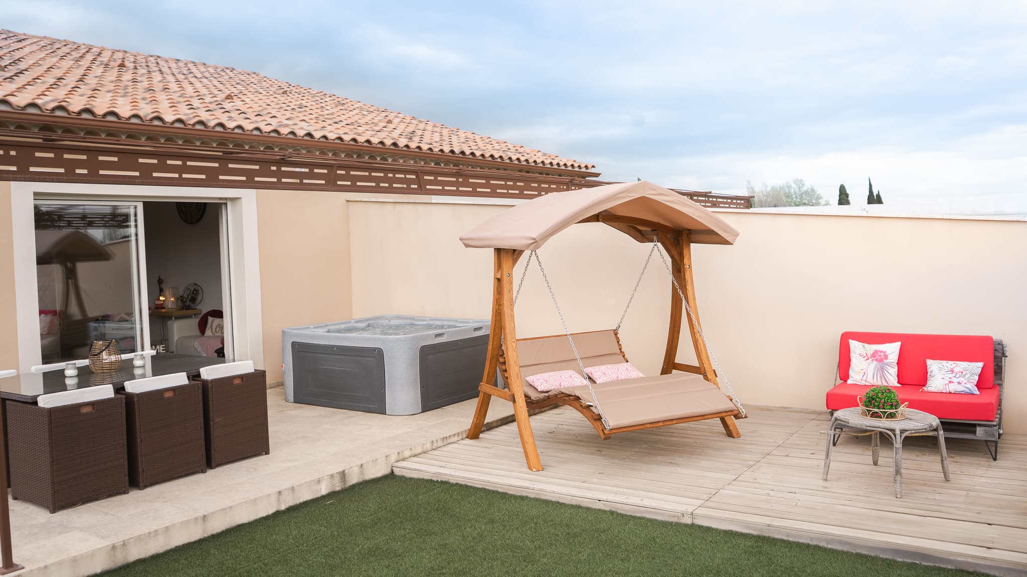 Terrasse, jacuzzi privatif