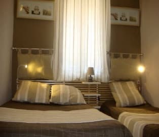 Hôtel de l'Ariana Marseille.jpg