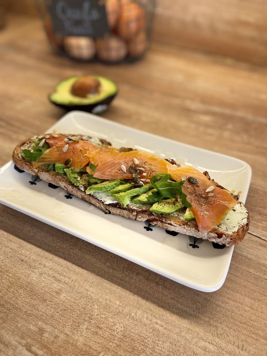 toast avocat saumon