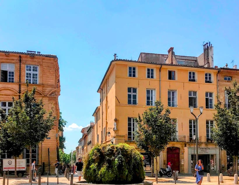 Cours Mirabeau