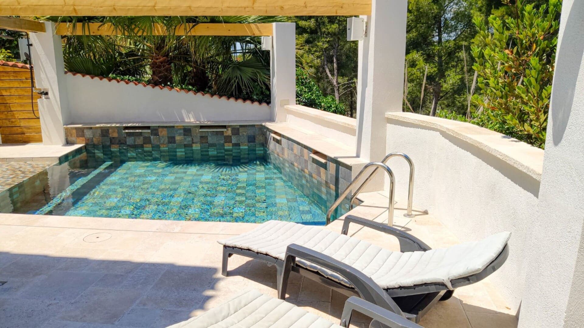T3 avec piscine et jardin privé - Plage à 800 m